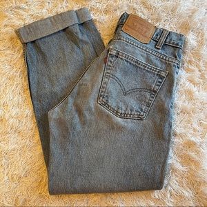 Vintage 550 Levi’s Mom Jeans Size 10